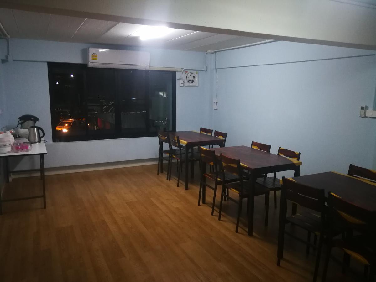 בנגקוק Wj Hostel מראה חיצוני תמונה